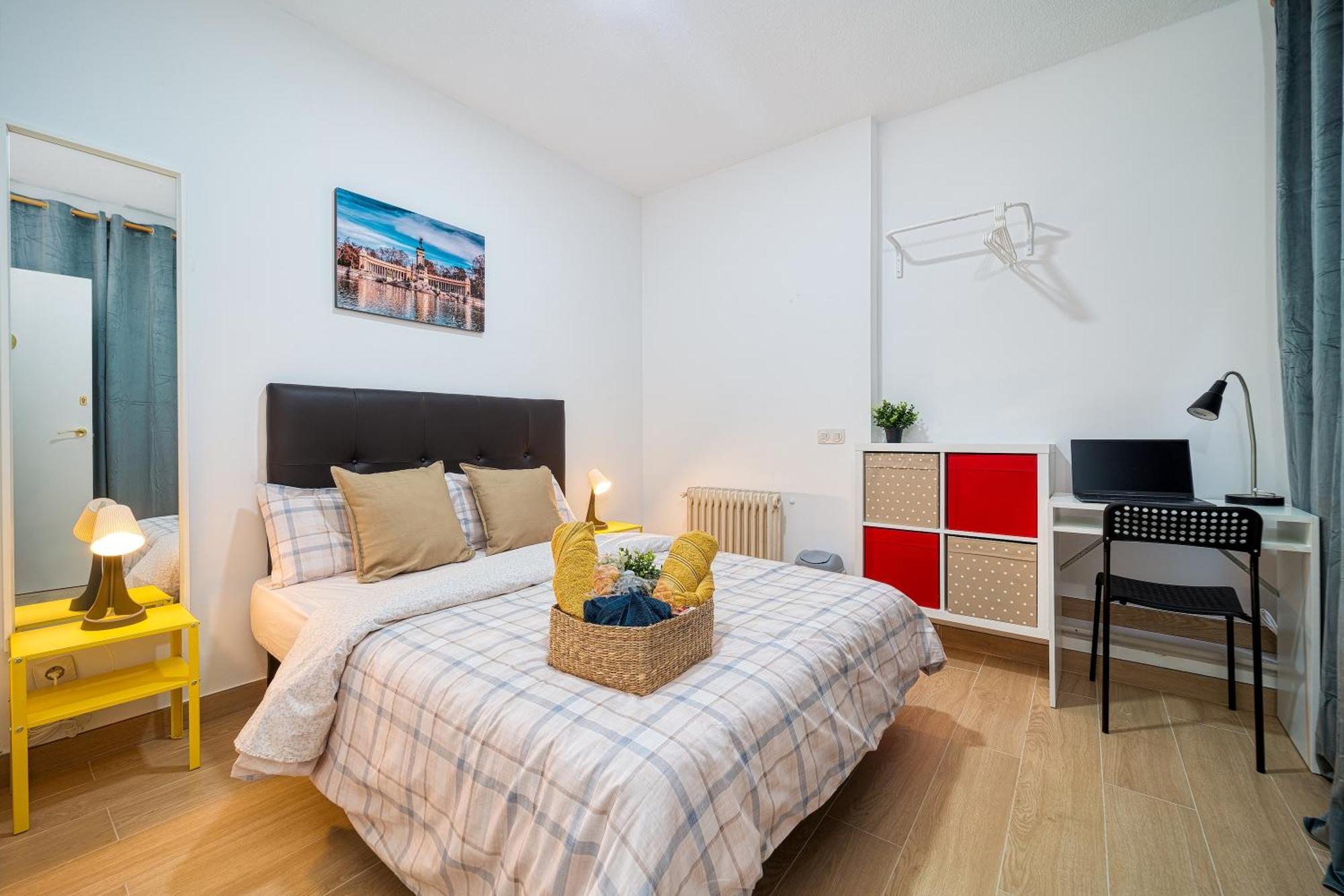 P Casacafe Madrid Calle Carlos Dubois 3 Luaran gambar