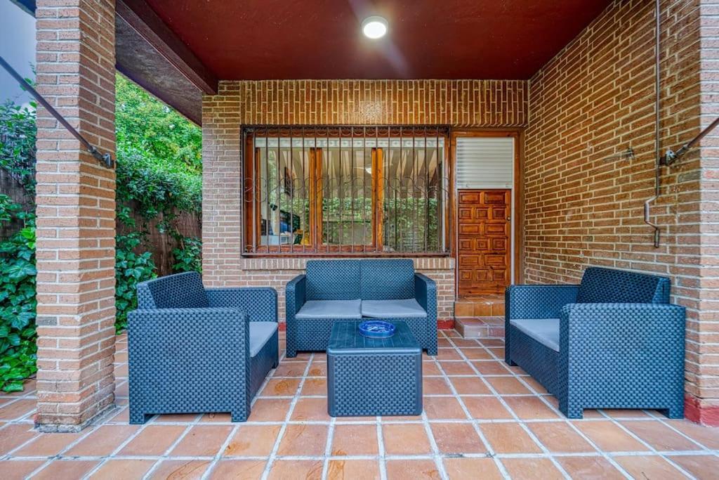 P Casacafe Madrid Calle Carlos Dubois 3 Luaran gambar
